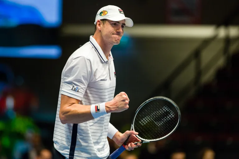 Tie Break Tennis: a fully comprehensive guide + 5 elite players strategies
